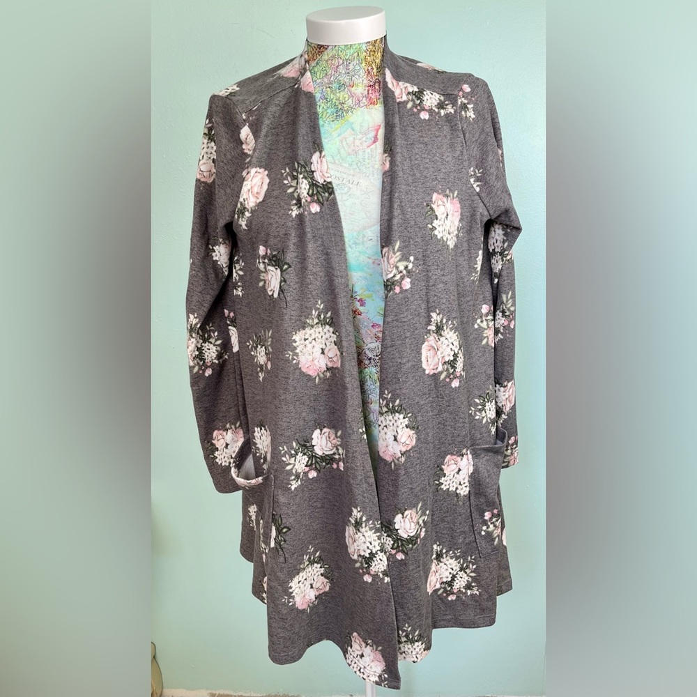 LULA ROE Floral cardigan size med